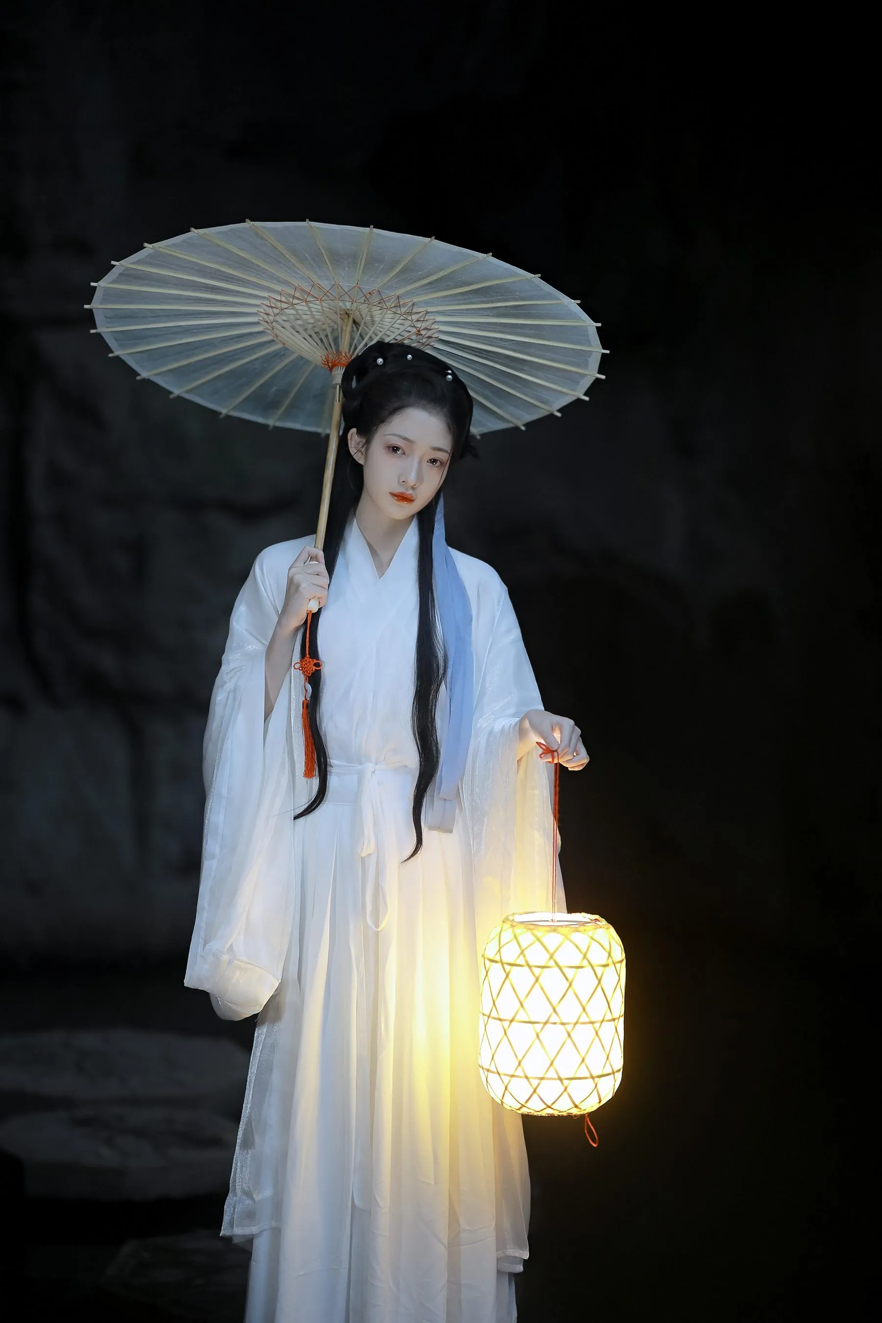[YITUYU艺图语]2022.08.21 风雨夜归人 呆呆起飞啦_ [24P]插图